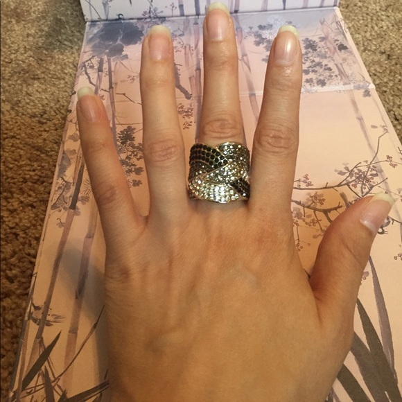 Size 7 cocktail ring - Picture 3 of 4